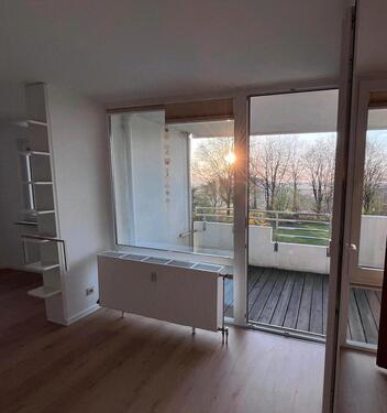 Foto - Helle, großzügige 4-Zimmer-Wohnung im Grünen