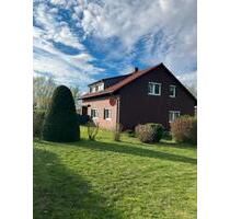 Haus zu Vermieten (160 m2) mit Rasenfläche und Optional Garage(n) - Wittmar