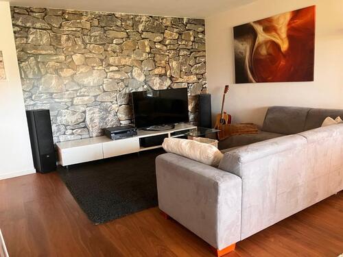Foto - Helle, möblierte 3,5-Zimmer-Wohnung, 90 m² mit Garten