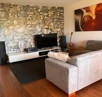 Helle, möblierte 3,5-Zimmer-Wohnung, 90 m² mit Garten - Tamm Helle, möblierte 3,5-Zimmer-Wohnung, 90 m² mit Garten - Tamm