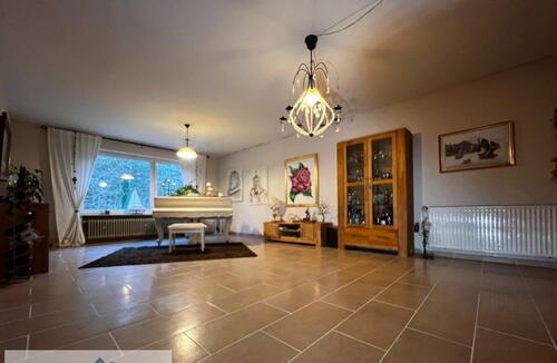 Foto - 6 Zimmer Einfamilienhaus in Burg (Dithmarschen)