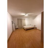 Die 2 Schlafzimmer mit eingebaute Küche - Bad Salzungen