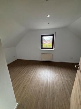 Foto - 3.5 Zimmer Maisonettenwohnung zur Miete in Windhagen
