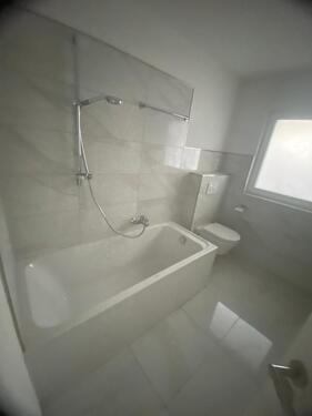Foto - Kernsanierte Wohnung mit Garage zu vermieten