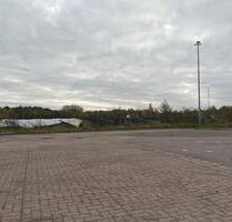 Parkplatz PKW, Wohnmobil usw - 35,00 EUR Miete, in Rinteln (PLZ: 31737)