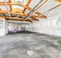 GEWERBE-AREAL IM LKR LANDSBERG: HALLE, LAGERFLÄCHE, WOHNEN - Prittriching