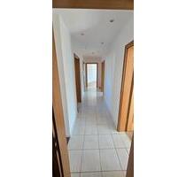 Gepflegte 3-Zi.-Wohnung in Obertshausen – Top-Anbindung (S1A3)