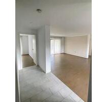 Moderne 4-Zi.-EG-Wohnung mit Garten & Terrasse in Öhringen