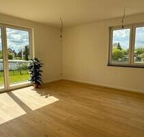 Stilvolle 2-Raumwohnung in Raguhn - energieeffizient, rollstuhlgerecht, mit Balkon und Aufzug - Raguhn-Jeßnitz