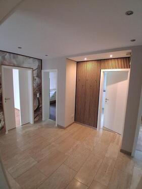 Foto - Hochwertige neu renovierte Wohnung mit Terrasse