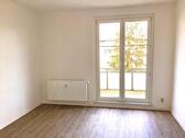 Foto - renovierte 2-Zimmer-Wohnung mit Tageslichtbad + Balkon