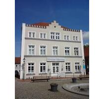 moderne, vielseitige Gewerbefläche Am Markt in Sternberg