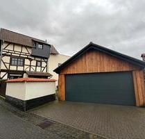 Charmantes Einfamilienhaus mit Garten, Pool und Dachterrasse - Herleshausen