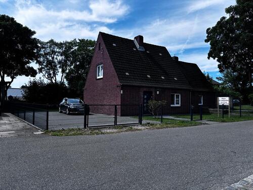 Foto - Einfamilienhaus mit großem Garten in Meldorf PRIVAT zu verkaufen