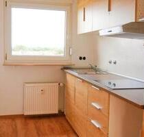 3 ZKB mit EBK Stellplatz und Balkon in Bad Dürkheim