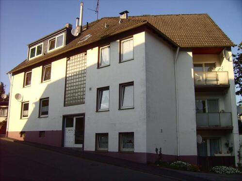 Foto - ### frei ab sofort, 2 Zimmer mit Balkon, Garten und Möbel ###