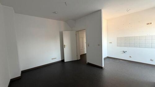 Foto - 1 Zimmer Dachgeschoßwohnung zur Miete in Forst (Lausitz)