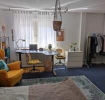 WG-Zimmer (25 m²) im Zentrum von Ulm –nur Frauen