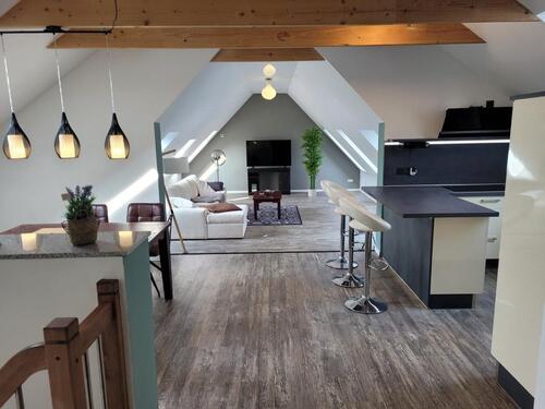 Foto - Mietangebot Dachgeschosswohnung Loft_Villa Ventil am Kurpark