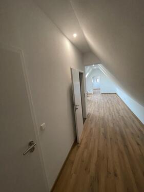 Foto - Moderne Neubaudachgeschosswohnung mit 53 m² - sofort verfügbar