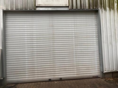 Foto - Gewerbehalle 300 qm - 1.800,00&nbsp;EUR Kaltmiete, ca.&nbsp; 6,50&nbsp;m&sup2;