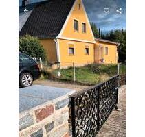 Haus zur MIETE zu Vermieten - 950,00&nbsp;EUR Kaltmiete, ca.&nbsp; 120,00&nbsp;m&sup2; in Selb (PLZ: 95100)