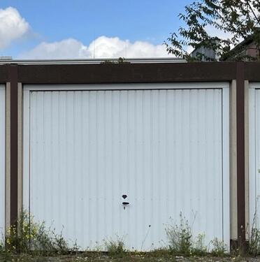 Foto - Stellplatz in Garage Moped Motorrad, Winterstellplatz