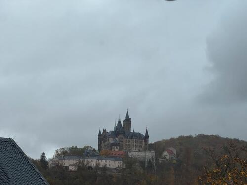 Foto - 3- (bis 5-)Raum- Wohnung mit Schlossblick, frisch renoviert