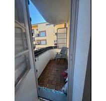 Zwei Zimmer möblierte Mietwohnung für 1000 Euro Kaltmiete - Berlin Spandau