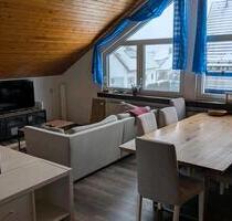 Helle Dachgeschosswohnung in 73312 Geislingen OT Aufhausen - Geislingen an der Steige