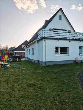 Foto - Einfamilienhaus zu verkaufen mit viel Grünfläche