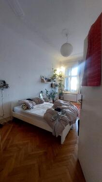 Foto - Schöne Altbauwohnung mit Balkon als Zwischenmiete 1.11 - 21.01.26