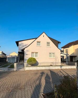 Foto - Mietwohnung - 1.350,00&nbsp;EUR Kaltmiete, ca.&nbsp; 100,00&nbsp;m&sup2;