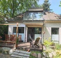 Besonderes Haus mit großem Grundstück in Oldenburg-Ofenerdiek