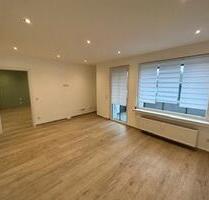 Sanierte 2-Zimmer Erdgeschoss-Wohnung mit Balkon in Neheim zu ver - Arnsberg Holzen