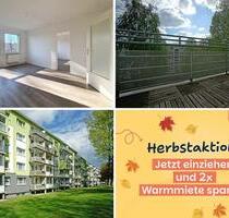 Einziehen & 2 Warmmieten sparen*: renovierte 2 Zimmerwohnung mit großzügigem Balkon - Freiberg