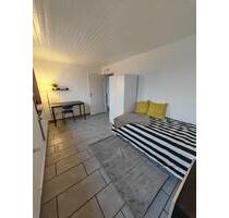 Top möbliertes Zimmer in moderner 4er-WG | WiFi + Jobcenter ✅ - Ludwigshafen am Rhein Edigheim