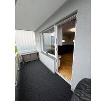 Gepflegte 3-Zimmer-Erdgeschosswohnung mit Balkon in ruhiger Lage - Wermelskirchen