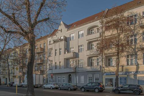 Foto - Single-Apartment mit charmanten Altbauelementen