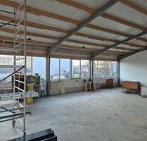 Esens gedämmte Hallenfläche - 730,00&nbsp;EUR Miete, in Esens (PLZ: 26427)