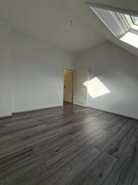 Foto - Dachgeschoßwohnung in Essen zur Miete