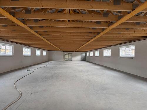 Foto - Lagerhalle 270QM Nähe Berlin - 2.295,00 EUR Kaltmiete,