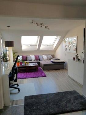 Foto - Wunderschöne helle Dachgeschosswohnung
