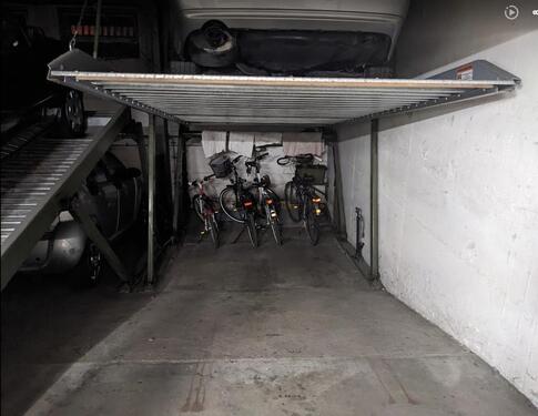 Foto - Duplexstellplatz (unten) am Bahnhof Pasing Nordseite