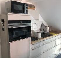 Helle 2 Zi.Whg., Süd-Balkon, EBK, Waschmaschine - Nürnberg Eberhardshof