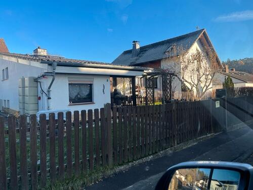 Foto - 8 Zimmer Einfamilienhaus zum Kaufen in Lahntal