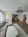 Foto - Hochwertig sanierte 5-Zimmer-Maisonette mit 2 Bädern & offenem Wohnbereich in Düsseldorf-Holthausen