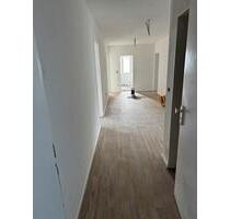 Großzügige 4-Zimmer-Wohnung mit Aufzug & Top-Lage in Duisburg-Süd