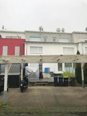 Foto - 5 Zimmer Etagenwohnung zur Miete in Ludwigshafen am Rhein