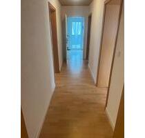 2ZKBBalkon und TerrasseGarten,traumhafter Lage ab 01.01.2026 - Bausendorf